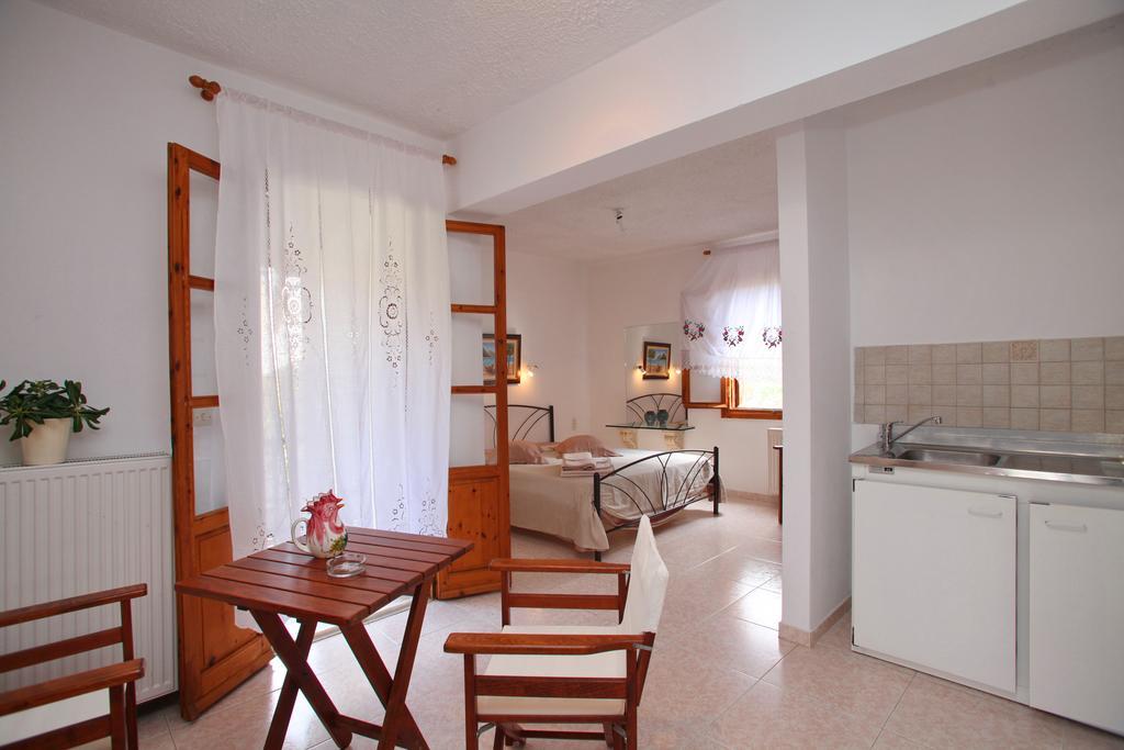 Marlitsis Apartments & Studios سكوبيلوس تاون المظهر الخارجي الصورة